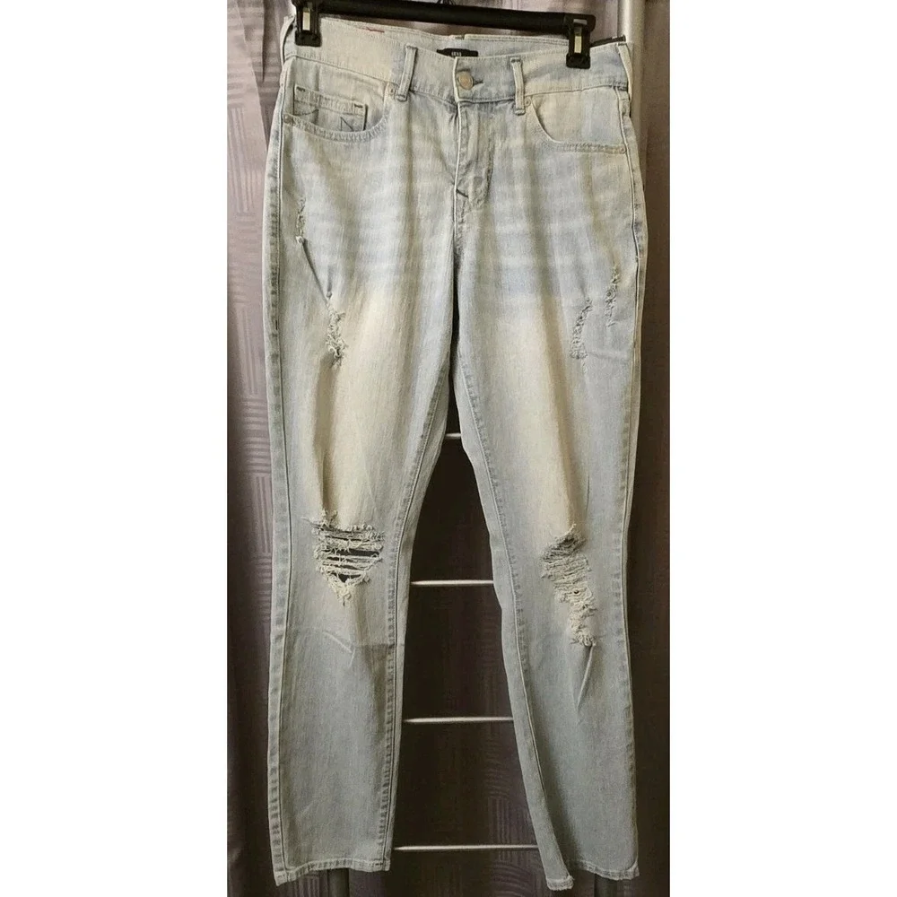 True Religion‎ Men's Jeans Size 29 Geno SN Distressed Slim Fit Light Wash Denim